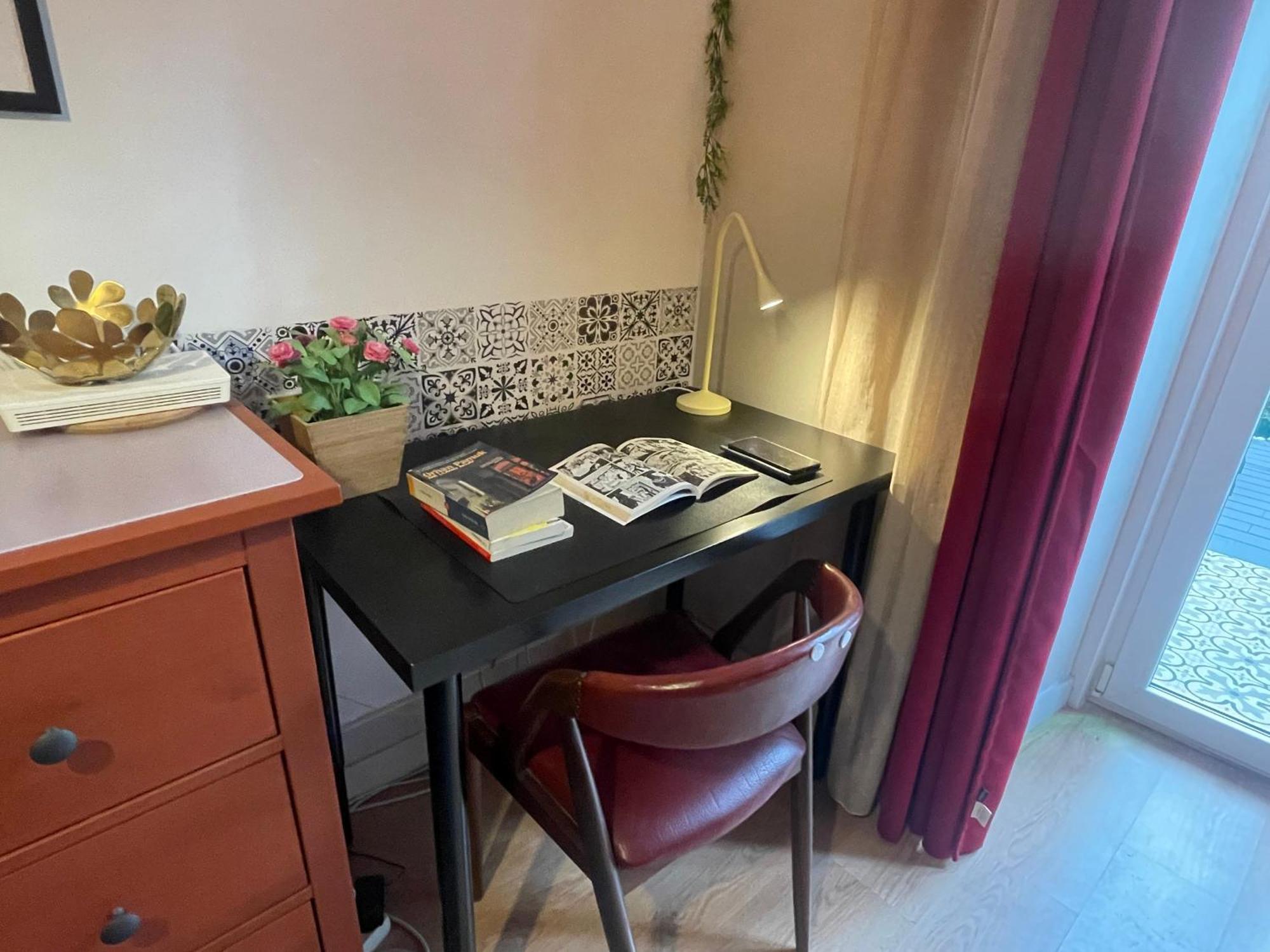 Sunny Orange Garden Apartment In Central 리스본 외부 사진