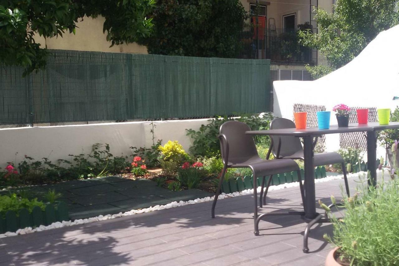 Sunny Orange Garden Apartment In Central 리스본 외부 사진